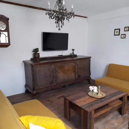 Anno 1573 Apartment *