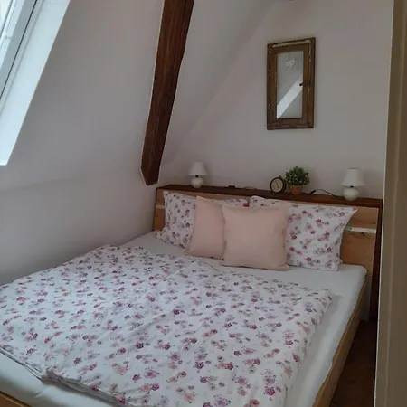 Anno 1573 Apartment *